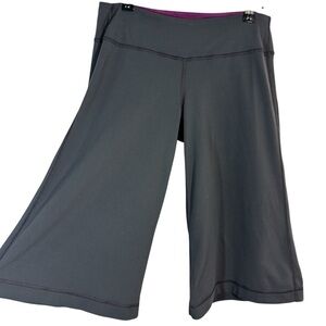 Vintage Y2K OG Lululemon Palazzo Crop Pants Gauchos 2 XS Super Wide Leg Low Rise